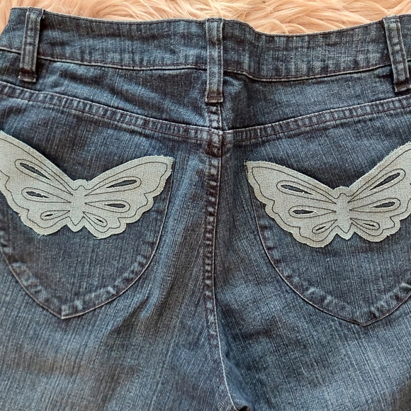 💥4☆ for $20 Women's Blue Jeans with Butterfly Design - Picture 6 of 6